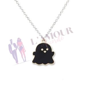 pendentif fantome
