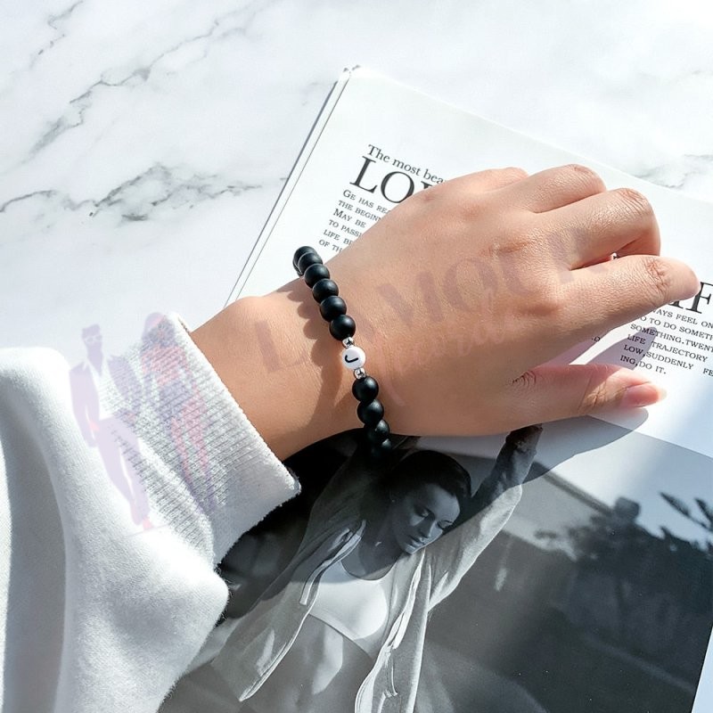 bracelet-perle-initiale-647065